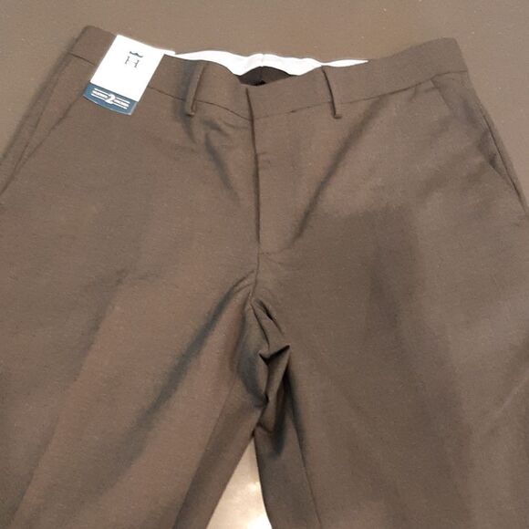 Haggar Straight Fit Charcoal Dress Pants NWT - Picture 4 of 11